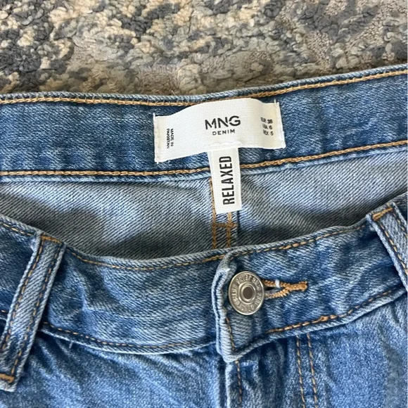 Mango Jeans - Picture 2 of 2